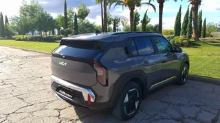 Kia EV3 2025 EARTH 204PS 81,4KWH Long Range-thumb-5