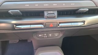 Kia EV3 2025 EARTH 204PS 81,4KWH Long Range-thumb-19