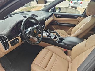 Porsche Cayenne 2021 E-HYBRID-thumb-16