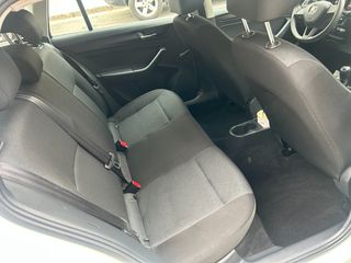 Skoda Rapid 2018 1.0 SPACEBACK-thumb-10