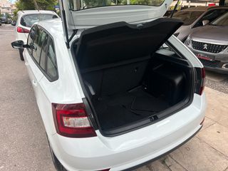 Skoda Rapid 2018 1.0 SPACEBACK-thumb-11