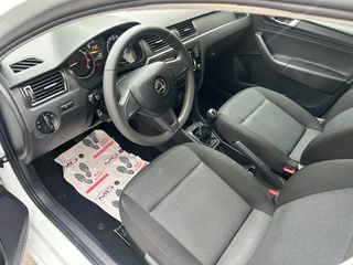Skoda Rapid 2018 1.0 SPACEBACK-thumb-14