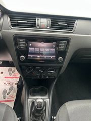 Skoda Rapid 2018 1.0 SPACEBACK-thumb-17