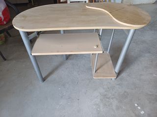 Παιδικό γραφείο