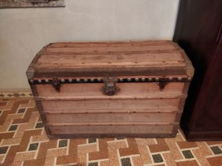 Ξύλινο μπαούλο αποθήκευσης