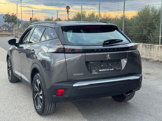 Peugeot 2008 2021 1.5 BLUEHDI 130 ALLURE EAT8-thumb-25