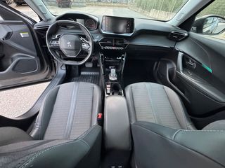 Peugeot 2008 2021 1.5 BLUEHDI 130 ALLURE EAT8-thumb-34