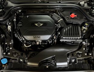 Mini Cooper 2015 John Cooper Works-thumb-5