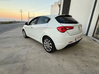 Alfa Romeo Giulietta 2015 1.6 JTDM 16V SUPER-thumb-2