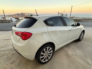 Alfa Romeo Giulietta 2015 1.6 JTDM 16V SUPER-thumb-4