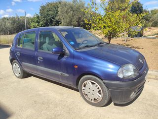 Renault Clio 2000
