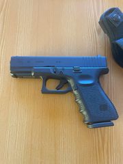 GLOCK 19 Airsoft-thumb-2