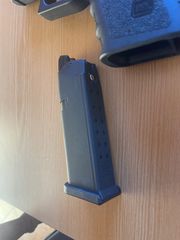 GLOCK 19 Airsoft-thumb-7