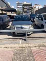 Toyota Avensis 2003