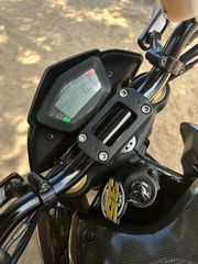 Ducati Hypermotard 1100 S 2008-thumb-6
