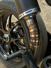 Ducati Hypermotard 1100 S 2008-thumb-23