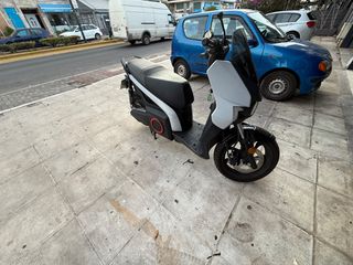 Seat Mo 2021 SILENCE 125