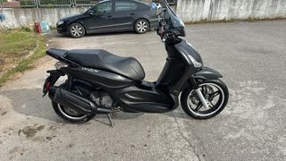 Piaggio Beverly 350 2019 POLICE ABS/ASR EU4-thumb-1