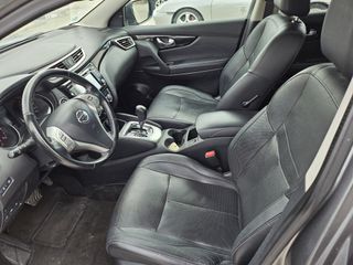 Nissan Qashqai 2017-thumb-11