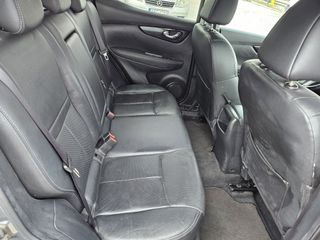 Nissan Qashqai 2017-thumb-12