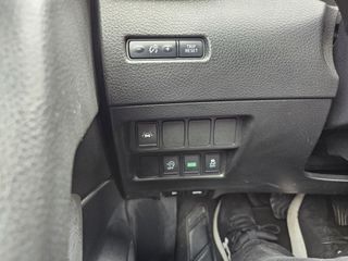 Nissan Qashqai 2017-thumb-18