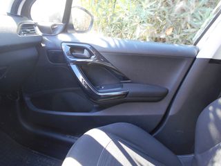 Peugeot 208 2019 Peugeot 208 2019  Pro BlueHDi-thumb-8