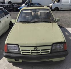 OPEL ASCONA ΒΕΝΖΙΝΗ ΓΙΑ ΑΝΤΑΛΛΑΚΤΙΚΑ