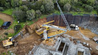 Αυτοανεγειρόμενοι Γερανοί Potain 2007 IGO 22-thumb-29