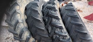 Σετ BKT 260/70R20-thumb-2