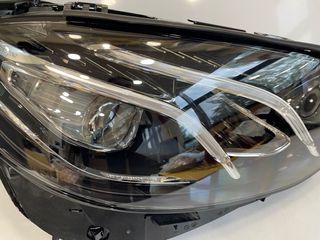 Φανάρι Εμπρός Δεξιά W213 Led High Performance-thumb-2