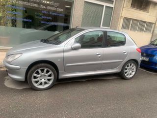 Peugeot 206 2002 1.4 75 HP ARISTO-thumb-3