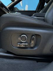 Land Rover Range Rover Velar 2023 D200 R-Dynamic S-thumb-11