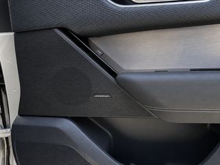 Land Rover Range Rover Velar 2023 D200 R-Dynamic S-thumb-14