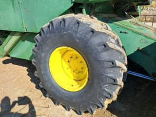 Θεριζοαλωνιστικές John Deere 1985 985 Η4  με Τρικουβέρτο και Καταστροφέα-thumb-35