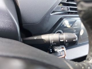 Citroen C4 Picasso 2015 1.2 e-THP Confort-thumb-23