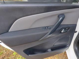 Citroen C4 Picasso 2015 1.2 e-THP Confort-thumb-30