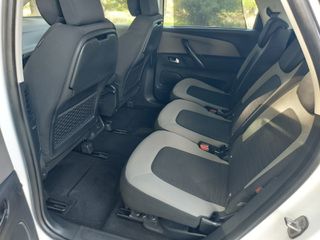 Citroen C4 Picasso 2015 1.2 e-THP Confort-thumb-35