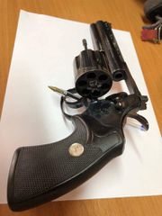 Σκοπευτικά όπλα   sig sauer p 226 XFive  και Colt Python 357 magnum-thumb-6