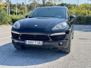 Porsche Cayenne 2012 Black edition Panorama-thumb-2