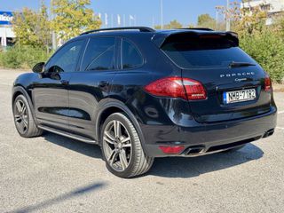 Porsche Cayenne 2012 Black edition Panorama-thumb-4