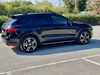 Porsche Cayenne 2012 Black edition Panorama-thumb-7