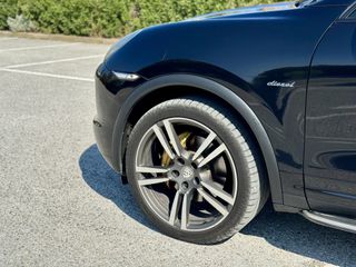 Porsche Cayenne 2012 Black edition Panorama-thumb-10