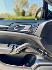 Porsche Cayenne 2012 Black edition Panorama-thumb-18
