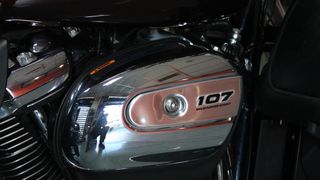 Harley Davidson Touring Electra Glide Ultra Limited Low 2018-thumb-6