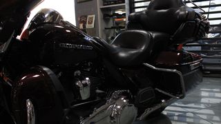Harley Davidson Touring Electra Glide Ultra Limited Low 2018-thumb-11
