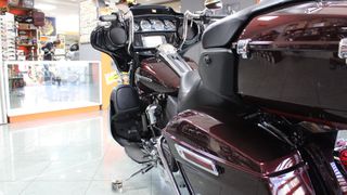 Harley Davidson Touring Electra Glide Ultra Limited Low 2018-thumb-18