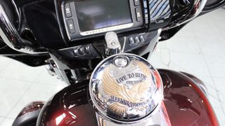 Harley Davidson Touring Electra Glide Ultra Limited Low 2018-thumb-21