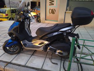 Piaggio MP3 300 2012