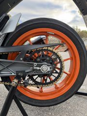 KTM 390 Duke 2014-thumb-6