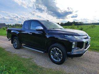 Mitsubishi L200 2022